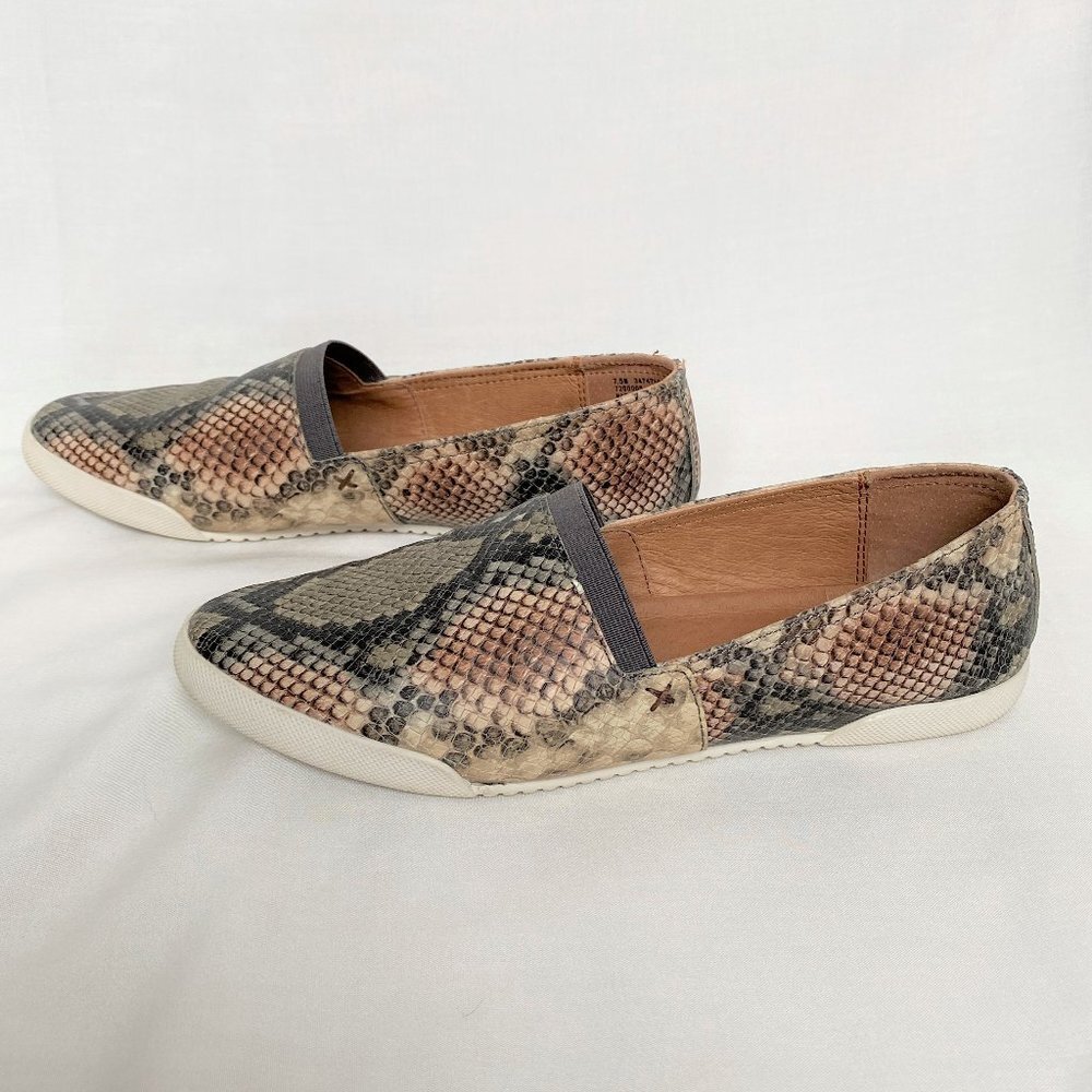 Frye Melanie Brown Gray Snake Reptile Print Leather Flats - Picture 9 of 12